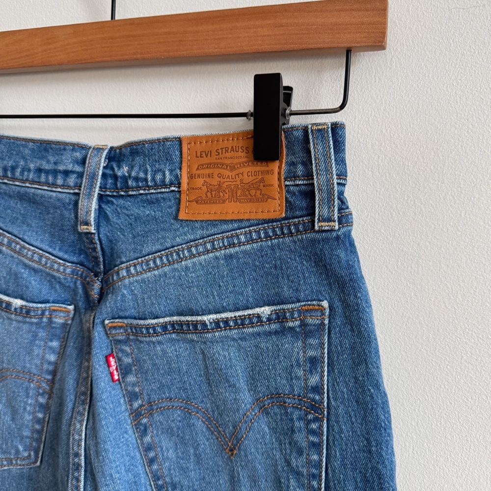 🏷️ SOLD • LEVI’S • Ribcage Straight Ankle Jean in Jive Swing • 26 - Picture 9 of 12